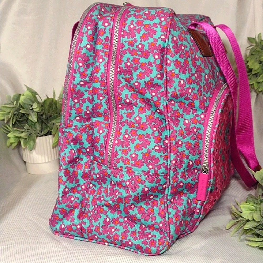 Vera Bradley Weekender Lighten Up on The Horizon Bag - Picture 5 of 16